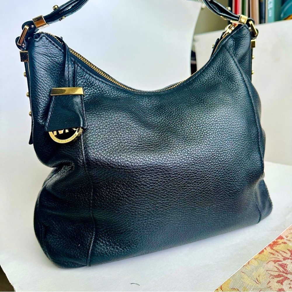 🥂SOLD🥂Vintage Michael Kors Bowery Black Boho Pebbled Leather Shoulder Bag Purse - Picture 1 of 14